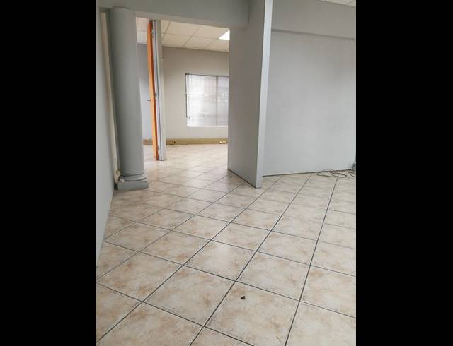 100M² APARTMENT BLOCK TO LET IN ALLEN'S NEK